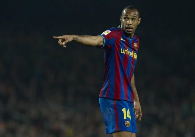 Foto: Košele vymenené z Barcelonovej hviezdy s Thierrym Henrym po El Clázio


