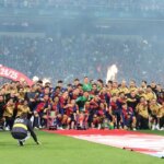 Foto: Pedri nesie košeľu neprítomného spoluhráča z Barcelony v Liga Trophy Lift