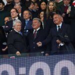 Foto: Prezident Barcelony Joan Laporta oslavuje víťazstvo nad Realom Madridom s Travisom Scottom