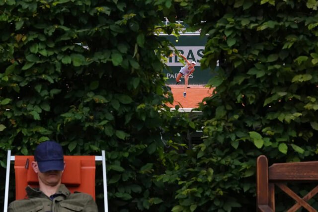 Fotografie AP: Hlavné prvky z druhého Twist of French Open Tennis Tournament

