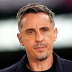 Gary Neville reaguje na zákaz Nottinghamovho lesa, keď Jamie Carragher objasňuje emócie