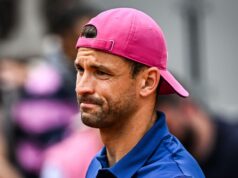 Grigor Dimitrov -42 v hodnotení, keď vypadol z top 100 Grigor Dimitrov robí nechcenú históriu po krutom francúzskom otvorenom kope