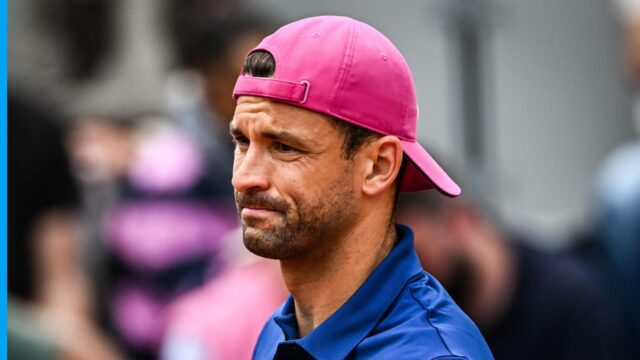 Grigor Dimitrov robí nechcenú históriu po krutom francúzskom otvorenom kope 

