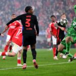 Hansi Flick má štyri možnosti, ako nahradiť Alejandro Balde proti Inter
