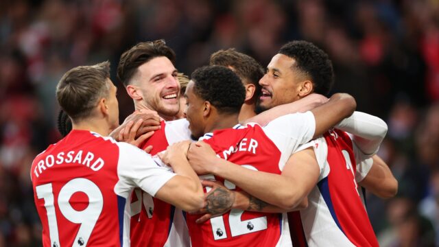 Hlasovanie: Aká je lepšia sezóna pre Arsenal - Invincibles alebo víťazná liga majstrov?

