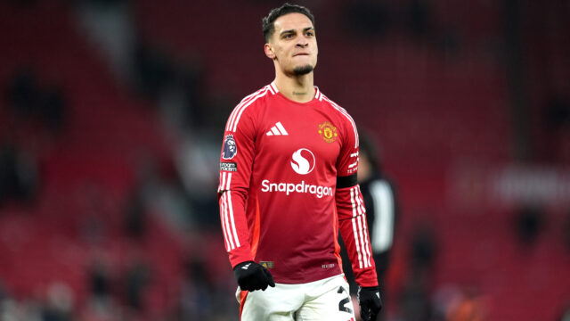Hviezda 86 miliónov GBP vysvetľuje svoje nedávne omladenie od Man United Away

