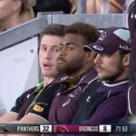 Ezra Mam (stred) sa objavila na štadióne Suncorp, aby sledovala nedeľu Brisbane Broncos.