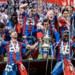 Hviezda Crystal Palace, ktorá bola nútená vynechať oslavu FA Cupu kvôli pravidlám FA Futbalový šport