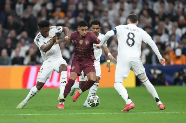 Hviezda Real Madrid vyhrá hráčov v mesiaci back-to-back

