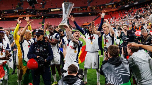 Hviezda „Tottenham“ vykopáva Kane po Johnovi žartu, pretože postcoglou trvá na tom, že som víťazom

