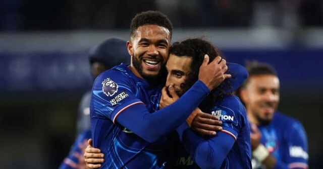 Hviezdy Chelsea dávajú jasnú ligu majstrovstiev, keď sa misia blues stáva zrejmou


