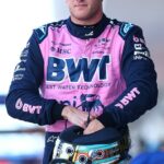 Niekoľko listov F1 preskočilo Jack Dohan (na obrázku) po ochrane alpských tašiek, určite toto rozhodnutie bolo