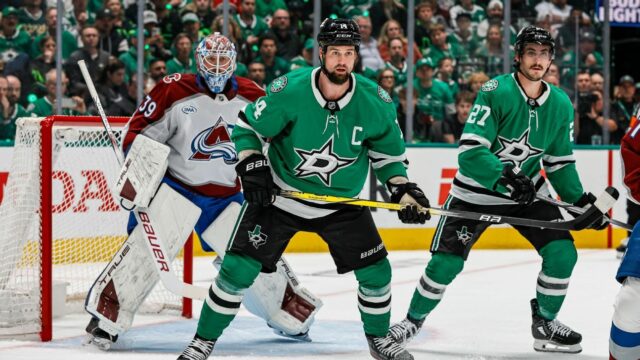 Hviezdy-avalanche Play 7: Kľúčoví hráči, predpovedajú výsledky

