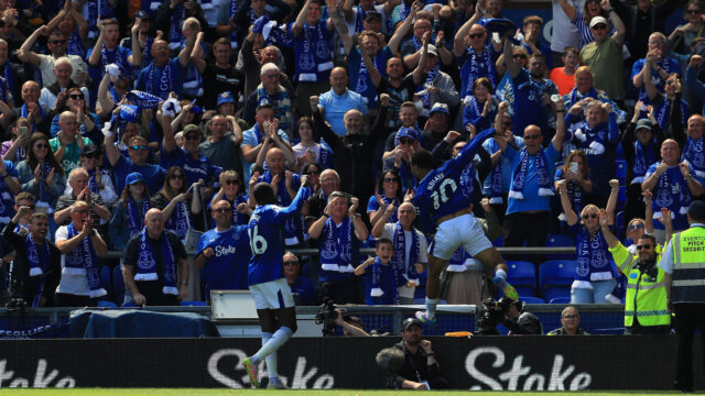 Iliman Ndiaye Hero Everton je potrebný po Goodison Park SwanSg v New Age

