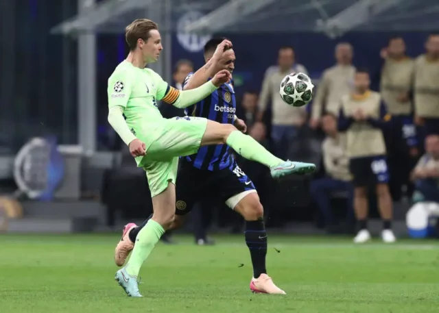 Inzaghi Beams po interne víťazstve: „Frenkie de Jong na mňa urobil dojem ako lamine yamal“

