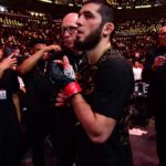 Islam Makhachev, Chael Sonnen, vymení slová z welterweight hrot