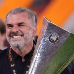 Jamie Carragher a Roy Keane súhlasia s budúcim Tottenhamom Ange Postecoglou