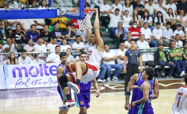Japeth Aguilar Ginebra Beats Converge PBA