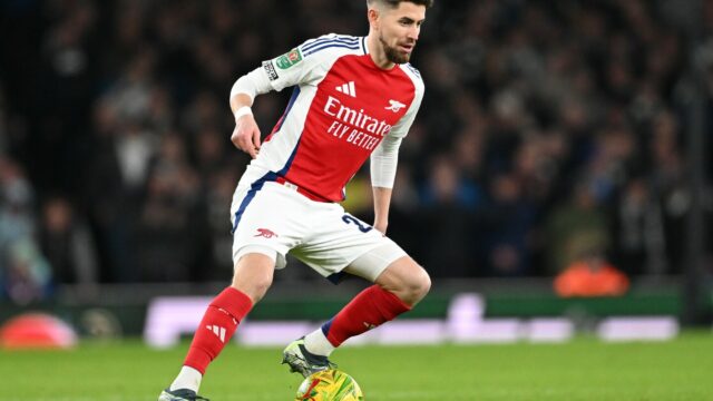 Jorginho opúšťa hlavnú triedu pre nahlásené obchody s Flamengo

