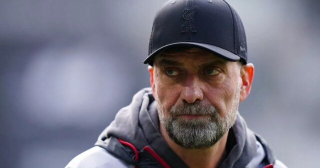 Jurgen Klopp `` choqué et dévasté '' alors que la voiture s'écrase aux fans de Liverpool à Parade
