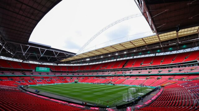 Leyton Orient bol kontroverzne nakreslený s Stockport v prvých nohách