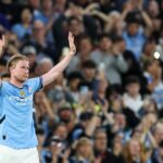 Kevin de Bruyne Waves Etihad Goodbye s mužským mestom rozlúčka