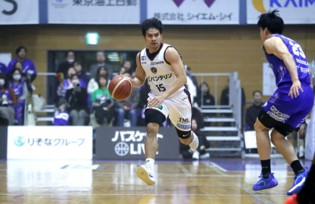 Kiefer Ravena Yokohama B-Corsars B.League