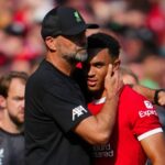 Klopp odhaľuje, kto sa môže „hnevať“ na Alexandra-Arnolda, pretože predchádzajúci Reds Boss zasiahne býky * t