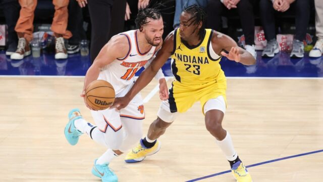 Knicks spadajú do 0-2 diery. Žiadny tím NBA nikdy neunikol vo finále konferencie

