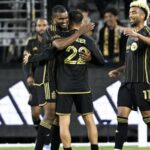 LAFC beží neporazený na 6, trup na Souder s 4: 0