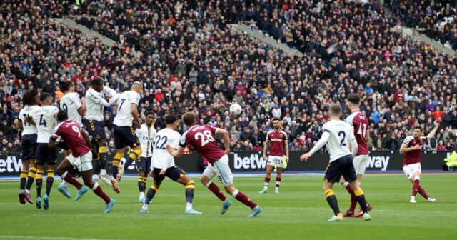 La Premier League Club confirme que quatre grands noms partisont à la fin de la saison
