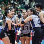 Vange Alinsug a Nu Lady Bulldogs vo finále volejbalového volejbalu UAAP 87.