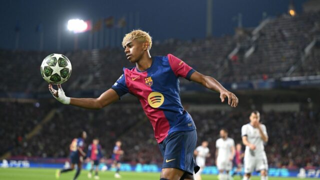 Lamine Yamal podpisuje do roku 2031 novú dohodu o barcelone.

