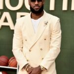 LeBron James oznámil, že sa nezúčastnil na Met Gala kvôli zraneniu kolena