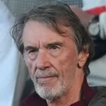 L'employé le plus ancien de l'homme UTD `` face à la hache '' dans les coupes brutales de Sir Jim Ratcliffe
