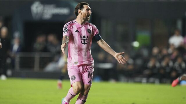 Lionel Messi, aby objavil svoj obľúbený cieľ, premenil ho na umenie pre charitu


