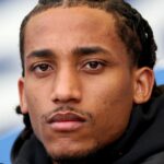 Liverpool, Arsenal a Chelsea v budíku po rozhodnutí Joao Pedro po prerušení