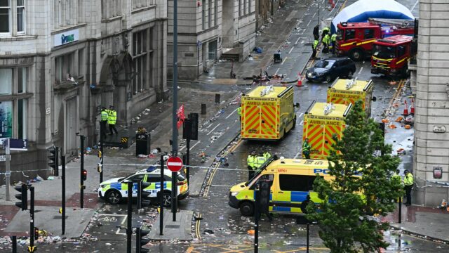 Scény v Liverpoole po incidente boli šokujúce