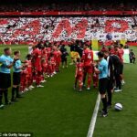 Liverpool dal Crystal Palace na Anfieldovom čestnom chlapovi pred nedeľným zápasom