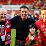Liverpool odmietol miliardárskych investorov Ryan Reynolds a Wrexham