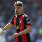 Bolo hlásené, že Liverpool bol blízko k prijatiu osobných podmienok a rokoval o poplatku za Bournemouth Milos Kerkez.