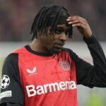 Liverpoolská Jeremie Frimpong Chase sa otočila, keď šéf klubu zasiahne späť prevod