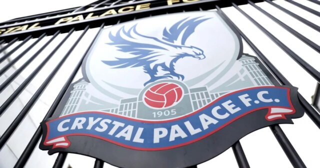 Ľudia len chápu krištáľový palác finalistov FA Cupu, predtým mal inú prezývku

