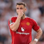 Luke Shaw pripustil, že Man United Stars sa musí opýtať, či sú dosť dobré