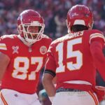 Mahomes hovorí, že Kelce nevyzerá ako hráč, ktorý čoskoro odíde do dôchodku