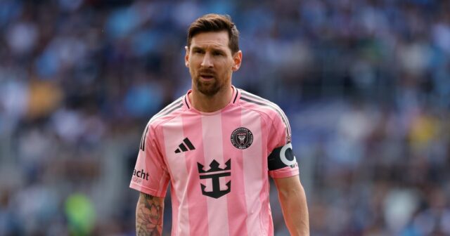 Majiteľ Lionel Messi majiteľa PSG Sly's výkop pre obvinenie z postoja

