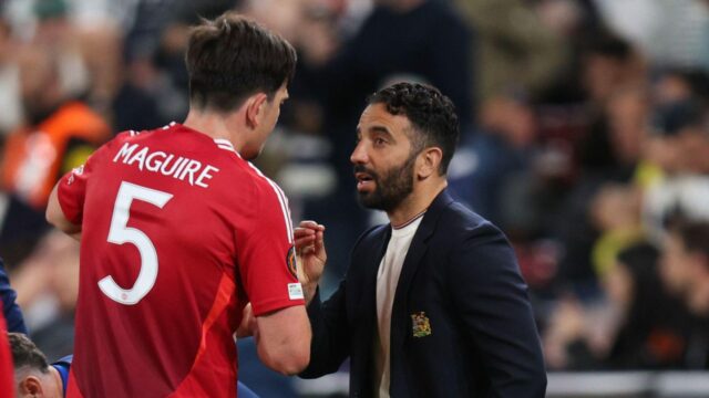 Man Utd „Urobte odhodlanie parku“, Harry Maguir brutálne

