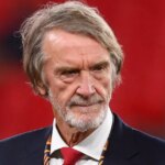 Man utd Staff 'Boo' Sir Jim Ratcliffe et Avram Glazer à la finale de la finale de la Ligue Europa