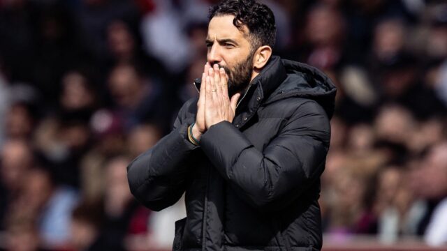 United teraz v tejto sezóne stratili 16 zápasov Premier League, aby ich opustili na 15. mieste