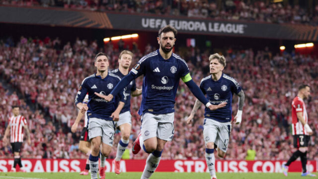 Manchester United potvrdil líniu proti Brentfordovi 4. mája

